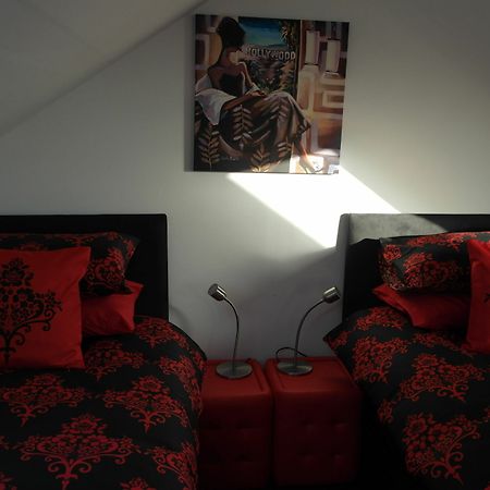 Robert The Bruce Apartment สเตอร์ลิง ภายนอก รูปภาพ