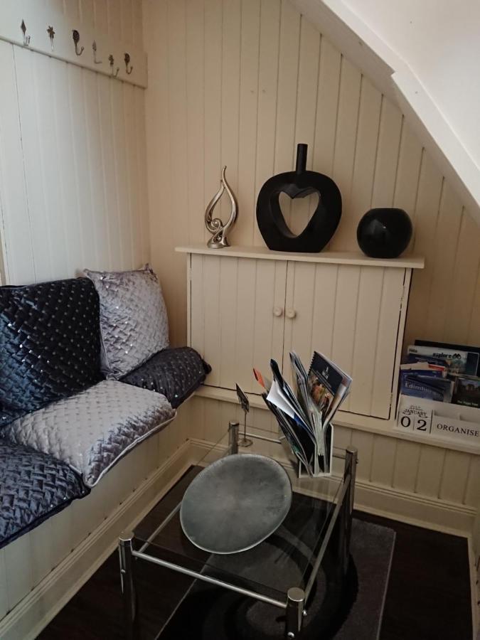 Robert The Bruce Apartment สเตอร์ลิง ภายนอก รูปภาพ